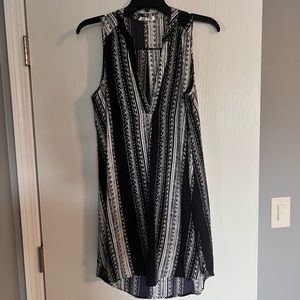 Lush tunic sleeveless blouse